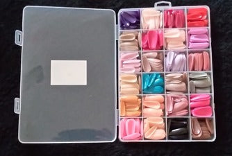 Nails 24 different colors, 576 pcs nails with box